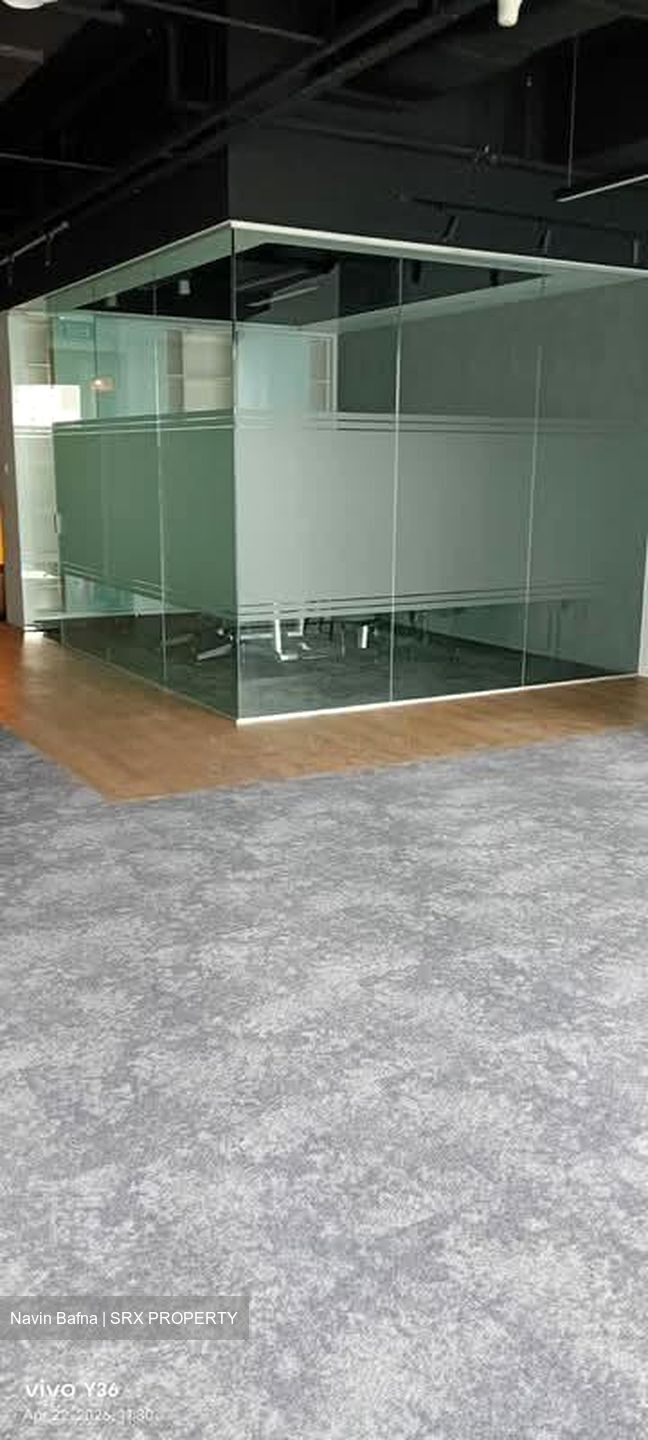 PLUS (D1), Office #549834471